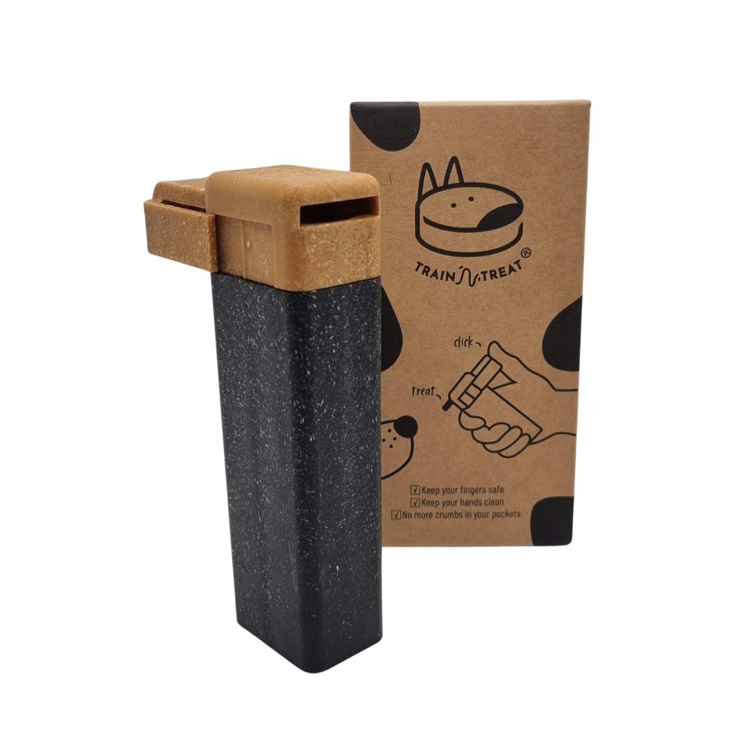Dog treat dispenser for dog training – Train'N'Treat
